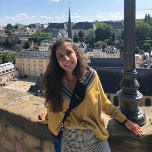 Meet your Posher, Lizzie